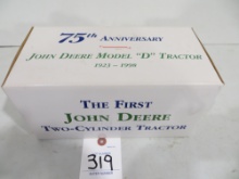 The First John Deere D, Two Cylinder tractor Expo 1998, 75th Anniversary Ertl 1/16
