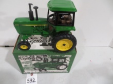 John Deere 4450 tractor 15th Anniversary Edition, Ertl 1/16 scale
