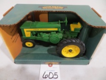 John Deere 720 Row Crop tractor, Ertl 1/16 scale 1997