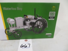 John Deere Waterloo Boy Kerosene tractor, Prestige Collection, 100 years Er
