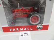 Farmall Super MD Diesel tractor w/wf, Ertl 1/16