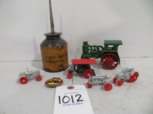 McCormick Deering oil can Avery Cleland's, Knoxville, Iowa w/Avery tractor