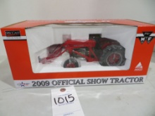 MF 65 w/#38 Farm Utility loader Highly Detailed, 2009 Pork Expo 6th in series LE