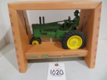 John Deere Model A, 40th Anniversary Commemorative tractor, Ertl 1/16