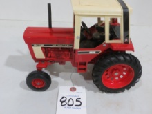 International 186 Hydro tractor, 1/16 scale Ertl