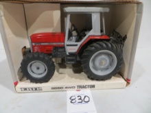 Massey Ferguson 3650 Detatronic tractor, Ertl 1/16