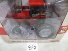 IH 3688 tractor w/duals, 2016 NFTM tractor, Prestige Collection, Ertl 1/16