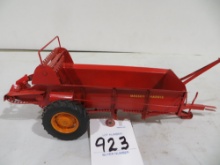 Massey Harris spreader, National 1998 custom