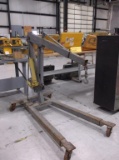 ENGINE CHERRY PICKER