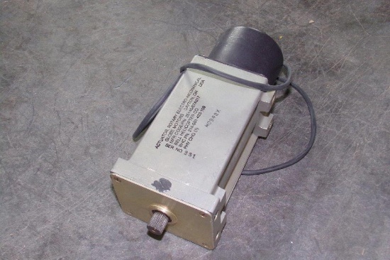 STEP ACTUATOR 214-001-423-109 (OVERHAULED)