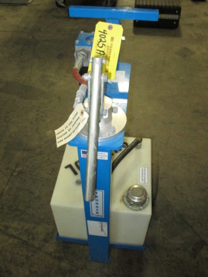 TRONAIR MDL 06-5042-3600 FLUID SERVICING CART, 8-GALLON (SKYDROL)