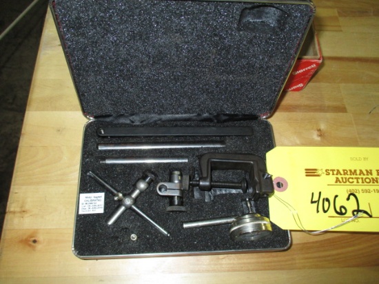 STARRETT DIAL INDICATOR SET