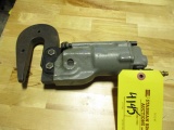 PNEUMATIC RIVET SQUEEZER