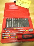 SNAP ON RATCHET SCREWDRIVER SET 1/4''