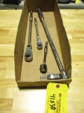 SNAP ON 3/8'' & 1/2'' RATCHETS (3 EA)