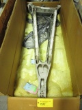 (2) DHC-8 MLG DRAG STRUT ASSYS 10200-7 (A/R)