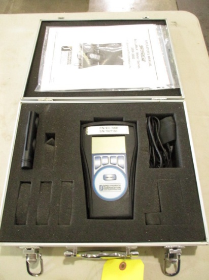 SPECTROLINE ACCUMAX XRP-3000 DIGITAL RADIOMETER/PHOTOMETER TEST SETS