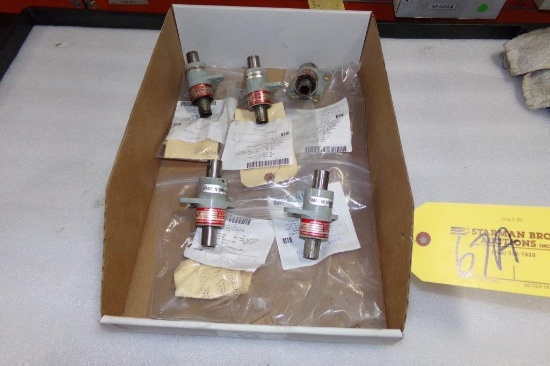GLOBAL 5000 BEARING SUPPORTS, P/N GT415-5101-1 (3) & GT415-5100-1 (2)