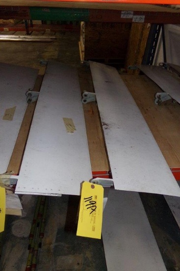 GLOBAL 5000 INBOARD SPOILERONS, P/N GM168-1700-31 & -32