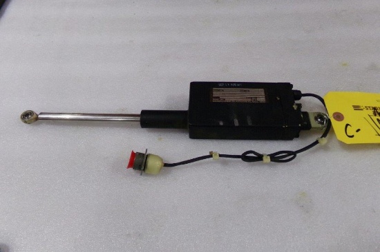 G4 APU DOOR ACTUATOR SYLC-52037-2