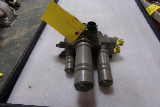 G4 R/H HYDRAULIC MANIFOLD AE-B466-16