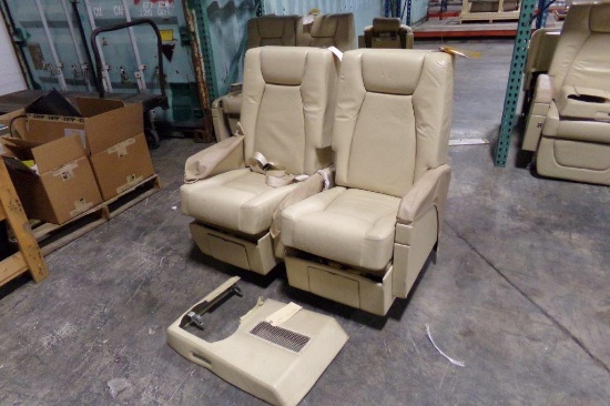 GLOBAL 5000 DOUBLE TRACK SWIVEL SEAT 3ACF1207064BCAA