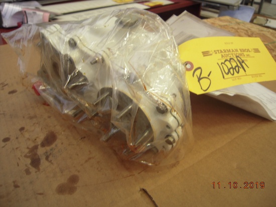 CT-58 ACCY DRIVE GEAR BOX 5001T90G06
