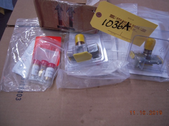 P&W FUEL NOZZLES 3045788-01 & TR775 (OVERHAULED)