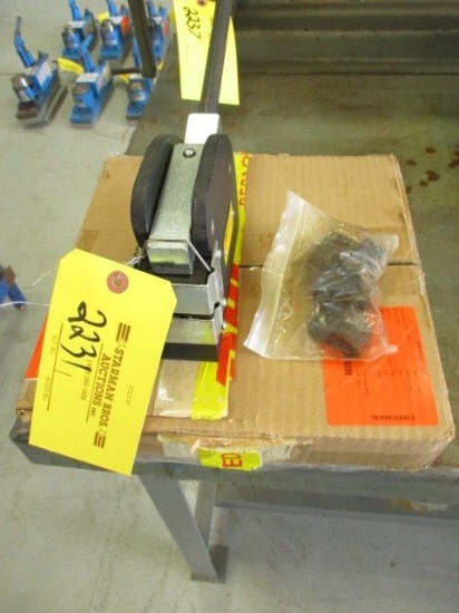 NEW HAND OPERATED SHEET METAL SHRINKER