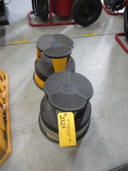 (2) STEP STOOLS