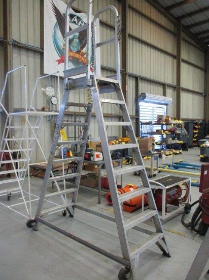 LOUISVILLE 8' DOUBLE SIDED ALUMINUM MAINTENANCE LADDER