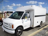 2000 CHEVY 3500 BOX TRUCK, 12' BOX, 5.7L V-8, AUTO TRANSMISSION