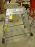LOUISVILLE 4' DOUBLE SIDED ALUMINUM MAINTENANCE LADDER