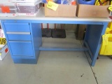 LISTA SHOP BENCH W/DRAWERS