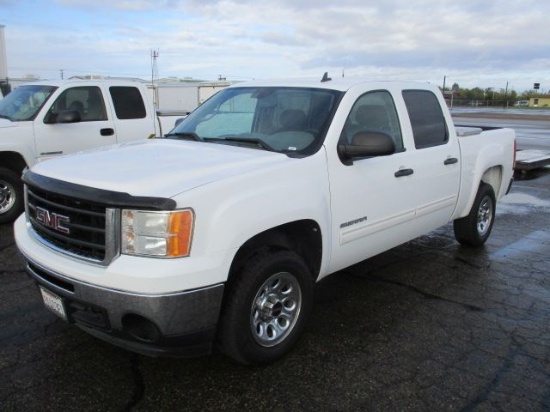 2011 GMC SIERRA 1500 PICKUP, 4 DOOR SHORT BED, VORTEC V-8 ENGINE, AUTO TRANSMISSION W/OVERDRIVE, POW