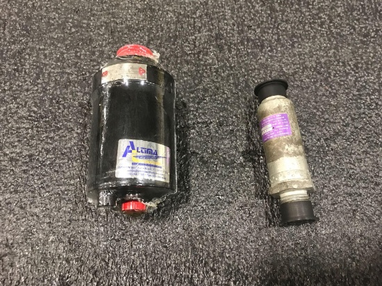 PRESSURE TRANSMITTER 18-2141 (TESTED) & HYDRAULIC PRESSURE TRANSMITTER ST107R (OVERHAULED)