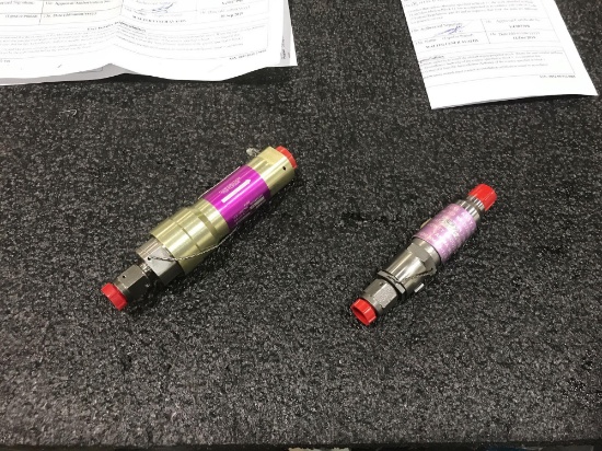 HYDRAULIC FUSE 6272 (INSPECTED) & S272U860-5 (INSPECTED)
