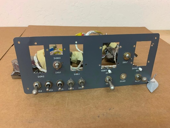 BEECH PREMIER SWITCH PANEL (AR)