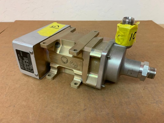 GLOBAL EXPRESS GOODRICH POTABLE WATER PUMP 4E4360-1 (AR)