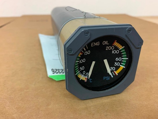 CASA CN-235 KRATOS ENGINE OIL TEMP & PRESS INDICATOR 124.1006-1 (NEEDS REPAIR)