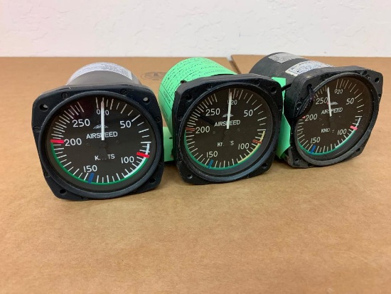 CASA C-212 THOMMEN AIRSPEED INDICATOR 5A16.12.27K.00.0F (NEED REPAIR)