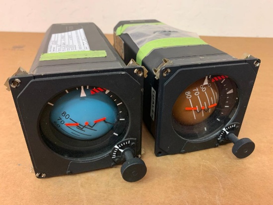EC-130 THALES STANDBY HORIZON INDICATOR H321EGM [ALT: 704A47150130] (AR)