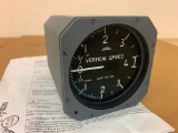 CASA CN-235 THOMMEN VERTICAL SPEED INDICATOR 4A16.42.40F.05.1.K (NEW)