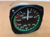 EC-130 UNITED INSTRUMENTS AIRSPEED INDICATOR 8000B.876 [ALT: 704A47113117] (AR)