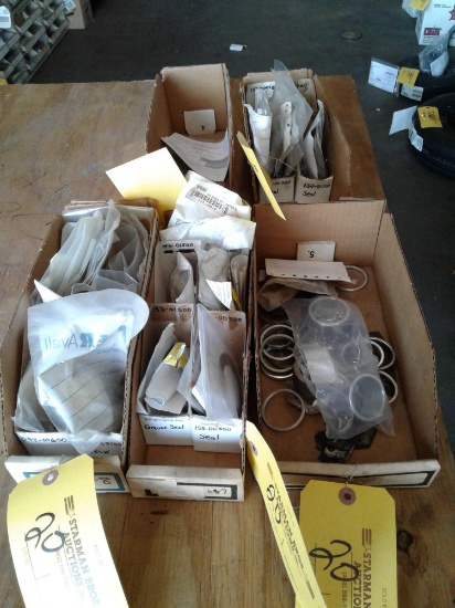 (5) BOXES OF NEW WHEEL & BRAKE REPAIR INVENTORY TO INCLUDE 9543688 CLIPS, 251279 WASHERS, GREASE