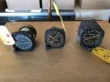 (3) DIRECTIONAL COMPASS