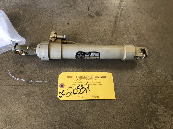 HAWKER 700/900XP NOSE GEAR RETRACT ACTUATOR AIR4504/1 (REPAIRED)