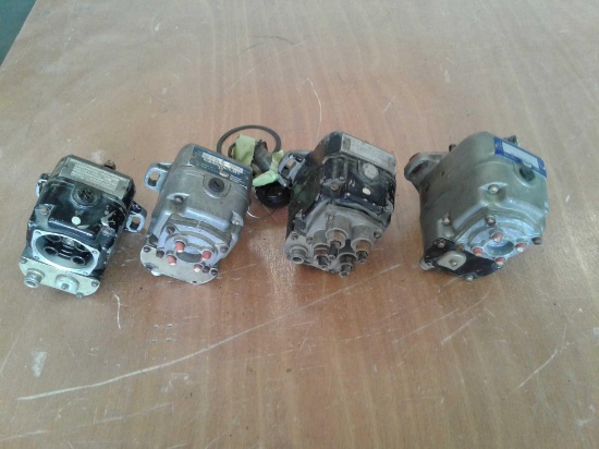 BENDIX 4 CYLINDER MAGNETOS