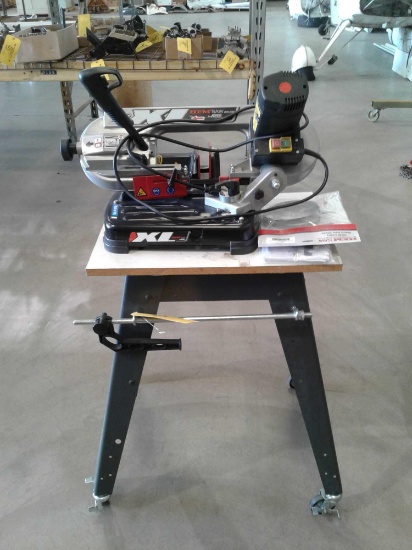 HE&M 782 XL UTILITY SAW