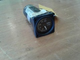 B&D 2 INCH TACHOMETER 0520-006L8
